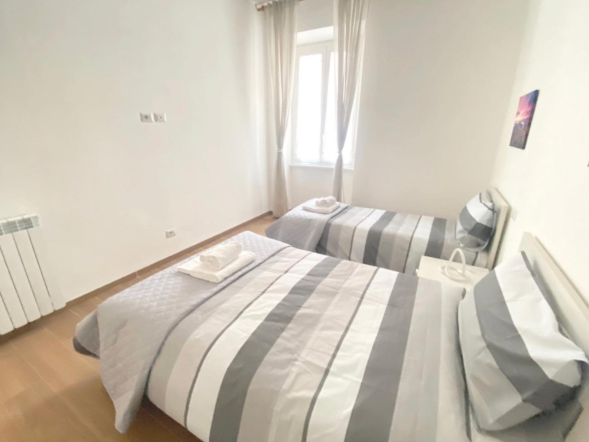 Carol House Piazza Bologna Apartment